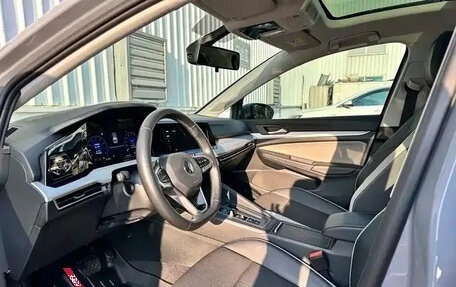 Volkswagen Golf VIII, 2021 год, 1 444 000 рублей, 7 фотография