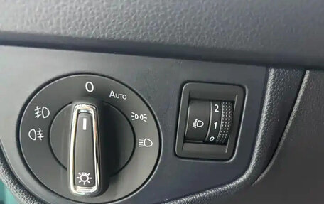 Volkswagen Lavida, 2022 год, 1 320 004 рублей, 13 фотография