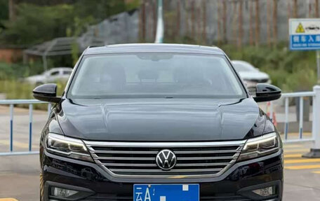 Volkswagen Lavida, 2022 год, 1 498 000 рублей, 2 фотография