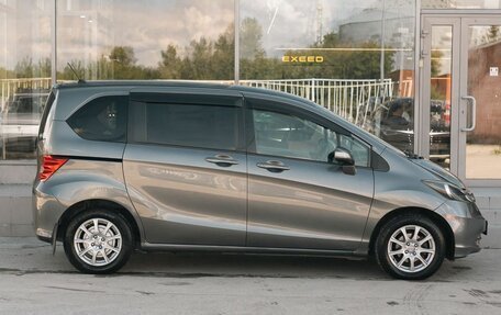 Honda Freed I, 2009 год, 850 000 рублей, 4 фотография