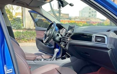 BMW 1 серия, 2019 год, 2 270 000 рублей, 11 фотография