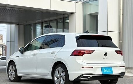 Volkswagen Golf VIII, 2023 год, 1 934 700 рублей, 6 фотография