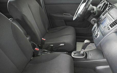 Nissan Tiida, 2010 год, 689 000 рублей, 20 фотография