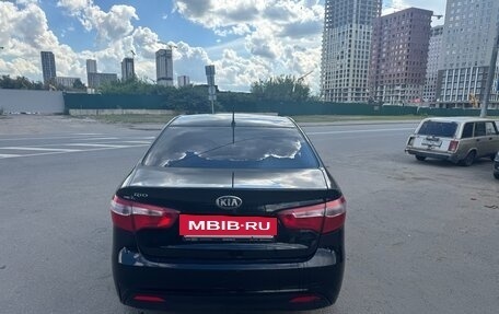 KIA Rio III рестайлинг, 2013 год, 800 000 рублей, 4 фотография