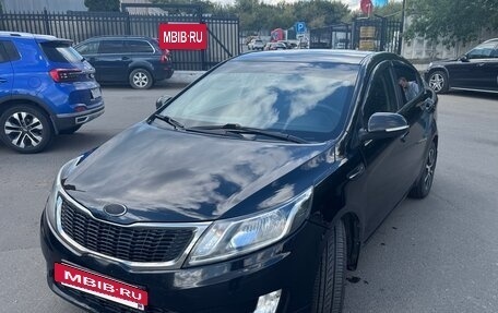 KIA Rio III рестайлинг, 2013 год, 800 000 рублей, 7 фотография