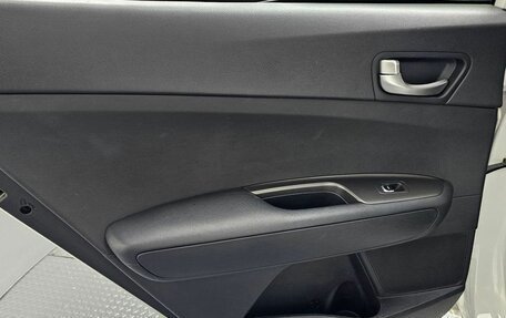 KIA K5, 2020 год, 2 420 000 рублей, 25 фотография