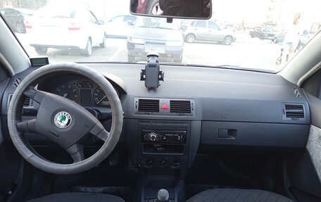 Skoda Fabia I, 2003 год, 215 000 рублей, 11 фотография