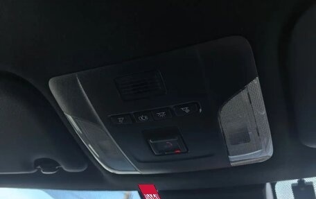 Toyota Corolla, 2020 год, 1 890 000 рублей, 14 фотография