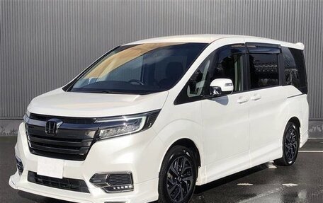 Honda Stepwgn IV, 2021 год, 1 955 000 рублей, 1 фотография