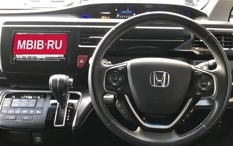 Honda Stepwgn IV, 2021 год, 1 955 000 рублей, 10 фотография
