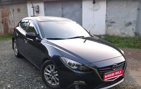Mazda 3, 2015 год, 1 670 000 рублей, 1 фотография