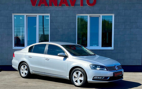 Volkswagen Passat B7, 2011 год, 915 000 рублей, 3 фотография