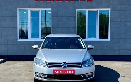 Volkswagen Passat B7, 2011 год, 915 000 рублей, 2 фотография