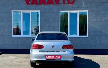 Volkswagen Passat B7, 2011 год, 915 000 рублей, 6 фотография