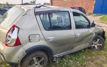 Renault Sandero I, 2012 год, 200 000 рублей, 9 фотография