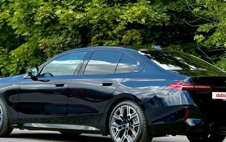 BMW 5 серия, 2024 год, 7 399 000 рублей, 6 фотография