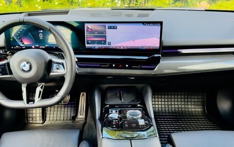 BMW 5 серия, 2024 год, 7 399 000 рублей, 15 фотография