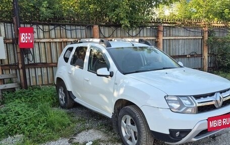 Renault Duster I рестайлинг, 2019 год, 1 800 000 рублей, 3 фотография