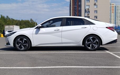 Hyundai Elantra, 2022 год, 2 015 000 рублей, 3 фотография