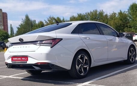 Hyundai Elantra, 2022 год, 2 015 000 рублей, 5 фотография