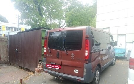 Renault Trafic, 2002 год, 800 000 рублей, 2 фотография