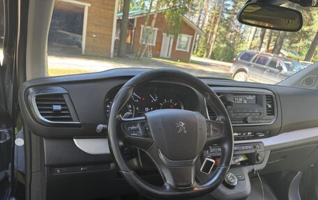 Peugeot Traveller I, 2018 год, 2 200 000 рублей, 11 фотография