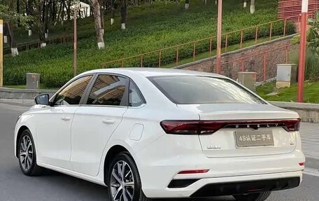 Geely Emgrand, 2022 год, 900 000 рублей, 4 фотография