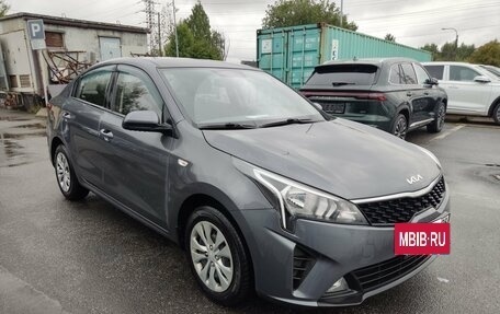 KIA Rio IV, 2021 год, 1 749 000 рублей, 3 фотография