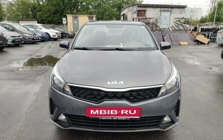 KIA Rio IV, 2021 год, 1 749 000 рублей, 2 фотография