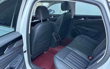 Volkswagen Passat B8 рестайлинг, 2023 год, 2 130 000 рублей, 11 фотография