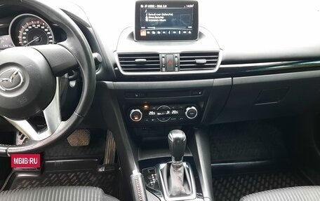 Mazda 3, 2015 год, 1 670 000 рублей, 4 фотография