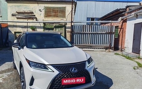 Lexus RX IV рестайлинг, 2022 год, 4 800 000 рублей, 2 фотография