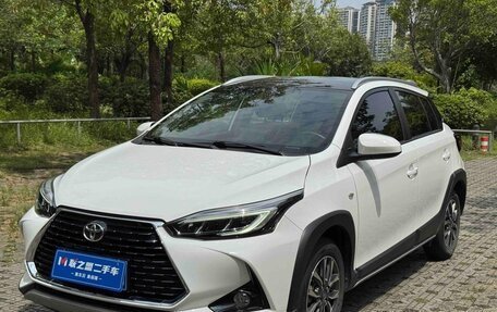 Toyota Yaris XP150 рестайлинг, 2022 год, 1 390 700 рублей, 1 фотография