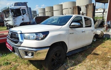 Toyota Hilux VIII, 2022 год, 2 573 600 рублей, 1 фотография