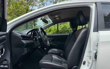 Toyota Yaris XP150 рестайлинг, 2022 год, 1 390 700 рублей, 12 фотография