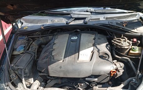 Volkswagen Touareg III, 2006 год, 950 000 рублей, 11 фотография