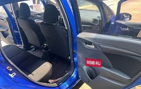 Honda Fit III, 2018 год, 1 170 000 рублей, 7 фотография