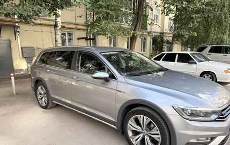 Volkswagen Passat B8 рестайлинг, 2018 год, 2 250 000 рублей, 2 фотография