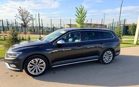 Volkswagen Passat B8 рестайлинг, 2018 год, 2 500 000 рублей, 1 фотография