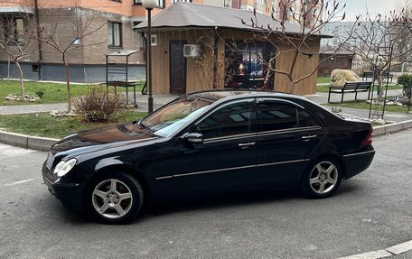 Mercedes-Benz C-Класс, 2001 год, 350 000 рублей, 2 фотография