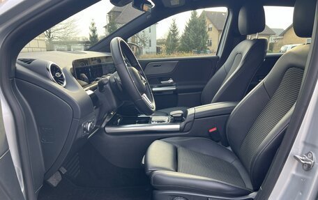 Mercedes-Benz B-Класс, 2019 год, 2 750 000 рублей, 7 фотография