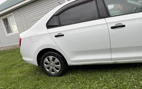 Skoda Rapid I, 2015 год, 720 000 рублей, 3 фотография