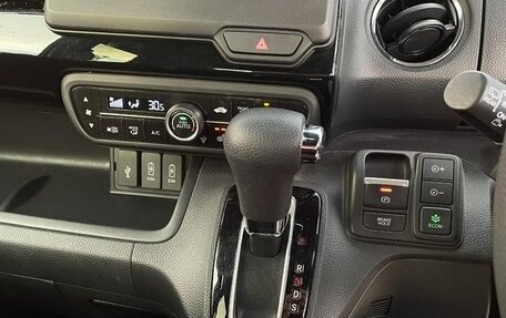 Honda N-BOX II, 2022 год, 670 000 рублей, 21 фотография