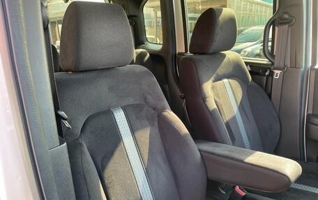 Honda N-BOX II, 2022 год, 670 000 рублей, 27 фотография