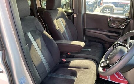 Honda N-BOX II, 2022 год, 670 000 рублей, 23 фотография
