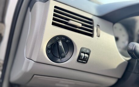 Volkswagen Pointer, 2005 год, 190 000 рублей, 10 фотография