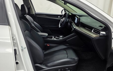 KIA K5, 2022 год, 2 160 000 рублей, 12 фотография