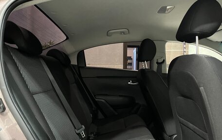 KIA Rio IV, 2019 год, 1 648 000 рублей, 10 фотография
