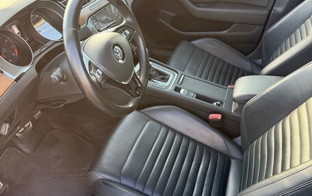 Volkswagen Passat B8 рестайлинг, 2018 год, 2 500 000 рублей, 8 фотография