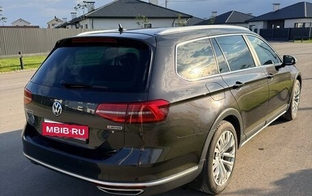 Volkswagen Passat B8 рестайлинг, 2018 год, 2 500 000 рублей, 7 фотография
